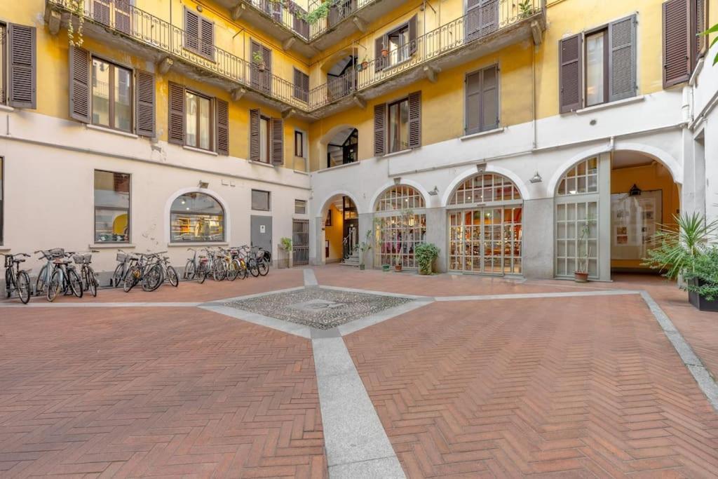 Homely Flat St Lorenzo มิลาน ภายนอก รูปภาพ