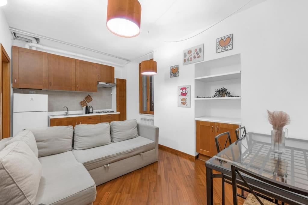 Homely Flat St Lorenzo มิลาน ภายนอก รูปภาพ