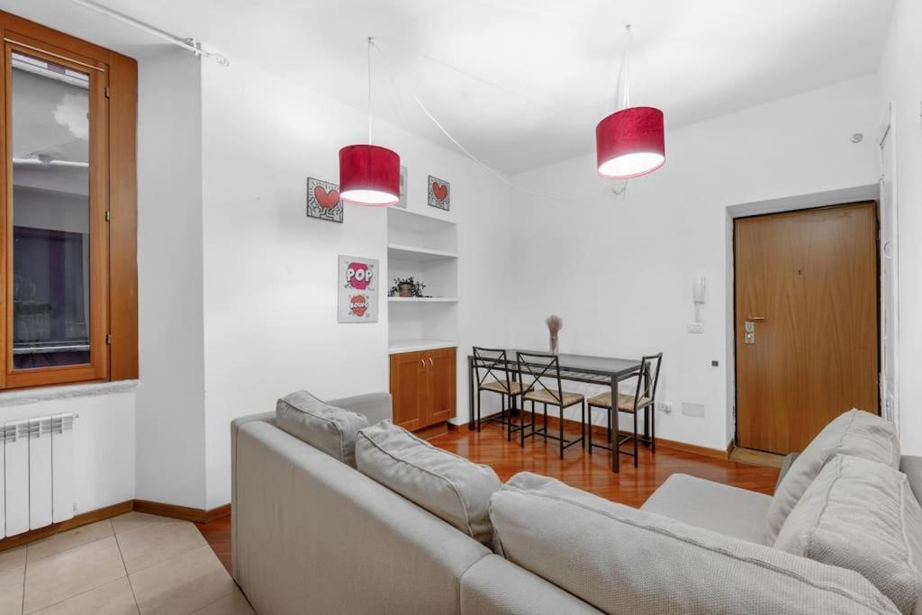 Homely Flat St Lorenzo มิลาน ภายนอก รูปภาพ